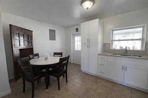 500 NE 59th Street Oakland Park FL 33334