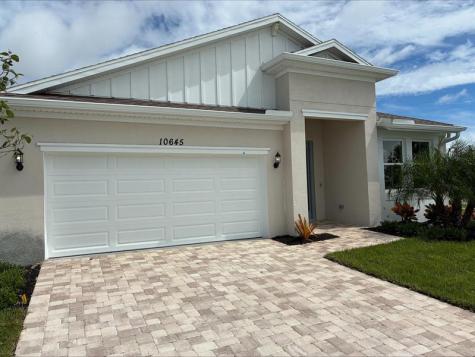 5493 NW Camberly Court Port St Lucie FL 34987
