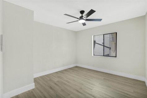 7708 SW 8th Court North Lauderdale FL 33068