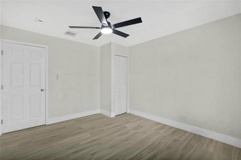 7708 SW 8th Court North Lauderdale FL 33068
