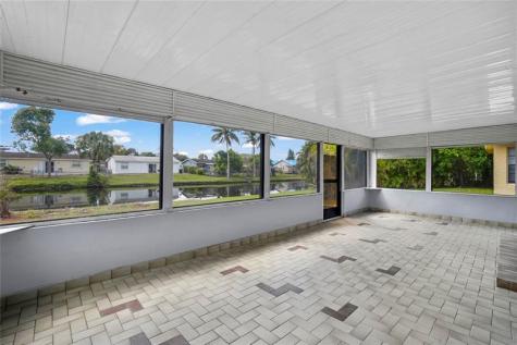 7708 SW 8th Court North Lauderdale FL 33068