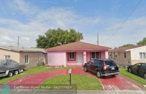 2227 Farragut Street Hollywood FL 33020