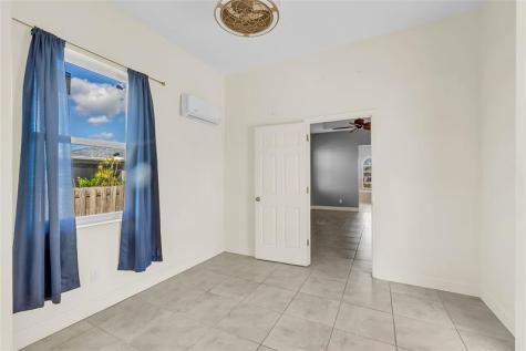 1038 SW Fisherman Avenue Port St Lucie FL 34953