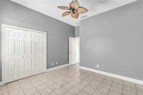 1038 SW Fisherman Avenue Port St Lucie FL 34953