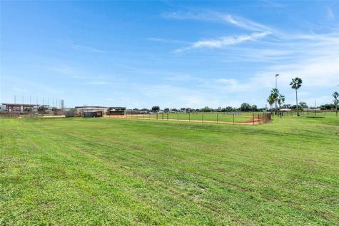 1038 SW Fisherman Avenue Port St Lucie FL 34953
