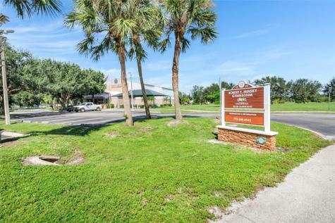 1038 SW Fisherman Avenue Port St Lucie FL 34953
