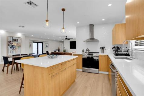 24 Castle Harbor Island Fort Lauderdale FL 33308