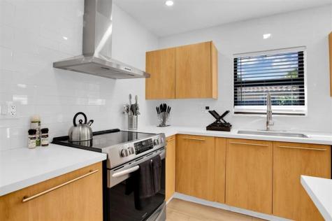 24 Castle Harbor Island Fort Lauderdale FL 33308