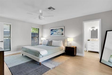 24 Castle Harbor Island Fort Lauderdale FL 33308