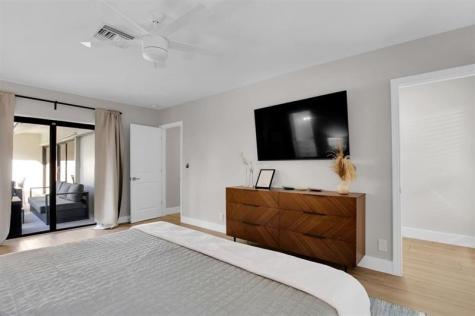 24 Castle Harbor Island Fort Lauderdale FL 33308