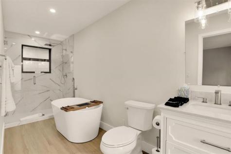 24 Castle Harbor Island Fort Lauderdale FL 33308