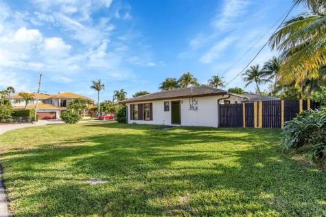 24 Castle Harbor Island Fort Lauderdale FL 33308