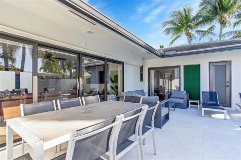 24 Castle Harbor Island Fort Lauderdale FL 33308