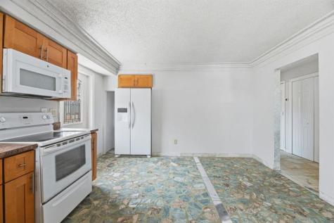 5735 Hayes Street Hollywood FL 33021