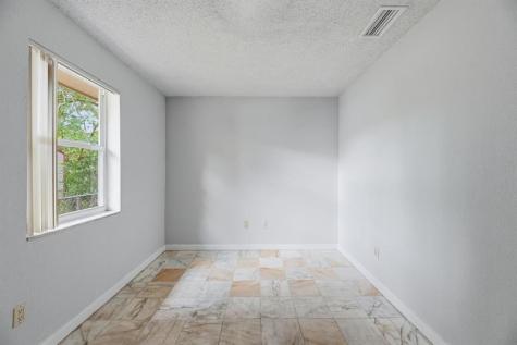 5735 Hayes Street Hollywood FL 33021