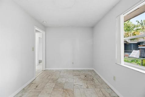 5735 Hayes Street Hollywood FL 33021