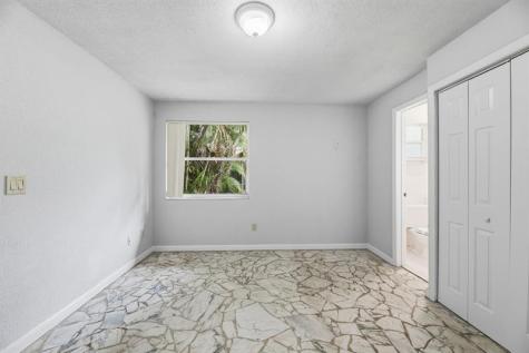 5735 Hayes Street Hollywood FL 33021