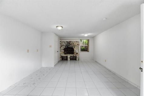 5735 Hayes Street Hollywood FL 33021