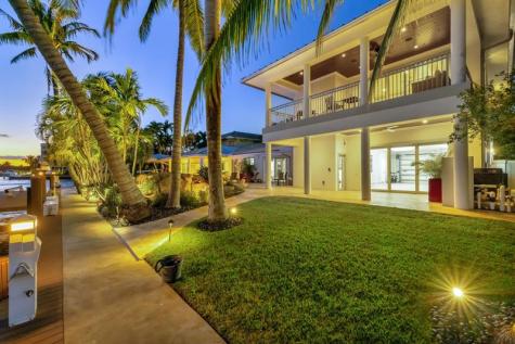 288 S Tradewinds Avenue Lauderdale By The Sea FL 33308