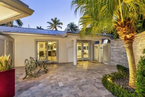 288 S Tradewinds Avenue Lauderdale By The Sea FL 33308