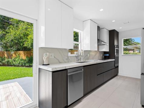332 NE 29th Street Wilton Manors FL 33334