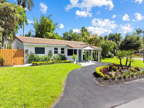 332 NE 29th Street Wilton Manors FL 33334