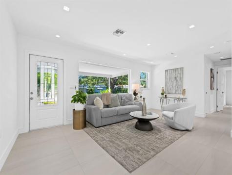 332 NE 29th Street Wilton Manors FL 33334