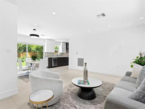 332 NE 29th Street Wilton Manors FL 33334