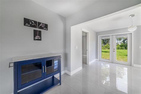 1809 SW Capehart Avenue Port St Lucie FL 34953
