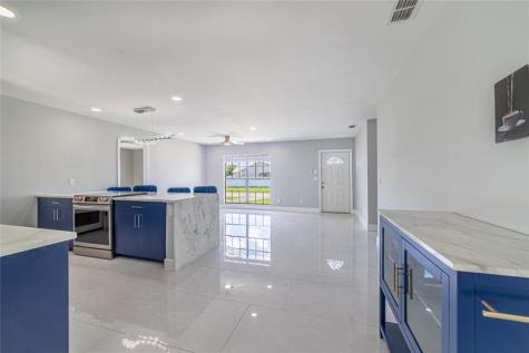 1809 SW Capehart Avenue Port St Lucie FL 34953