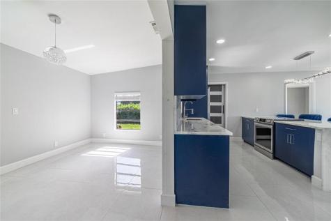 1809 SW Capehart Avenue Port St Lucie FL 34953