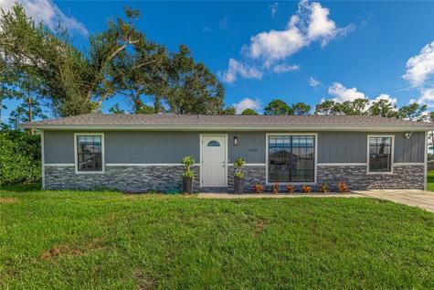 1809 SW Capehart Avenue Port St Lucie FL 34953