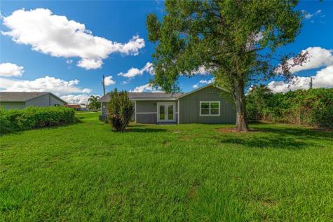 1809 SW Capehart Avenue Port St Lucie FL 34953