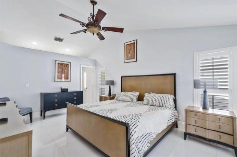 26 Dogwood Circle Boynton Beach FL 33436