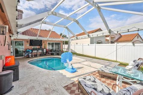 26 Dogwood Circle Boynton Beach FL 33436
