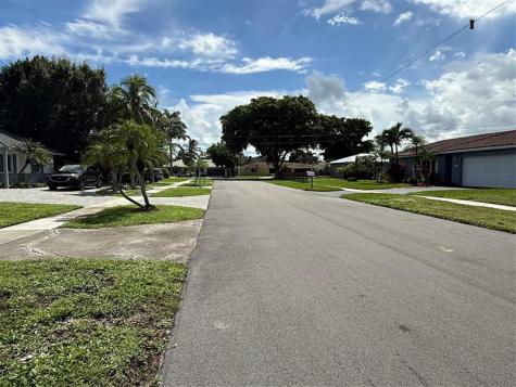 105 Orchard Ridge Lane Boca Raton FL 33431