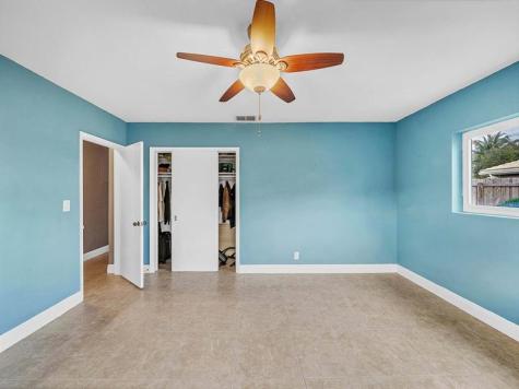 2750 SE 3rd Street Pompano Beach FL 33062