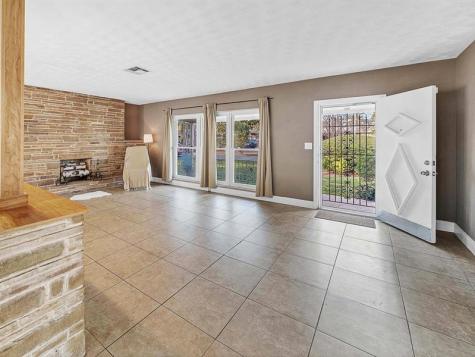 2750 SE 3rd Street Pompano Beach FL 33062