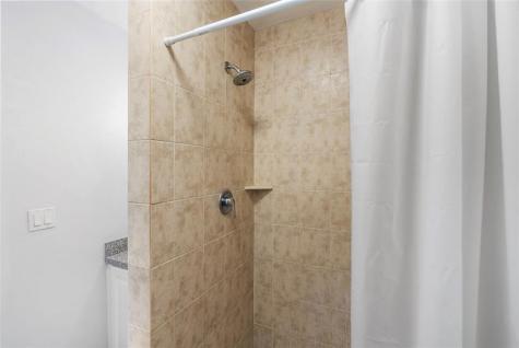 2000 NE 62nd Street Fort Lauderdale FL 33308