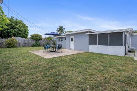 2000 NE 62nd Street Fort Lauderdale FL 33308