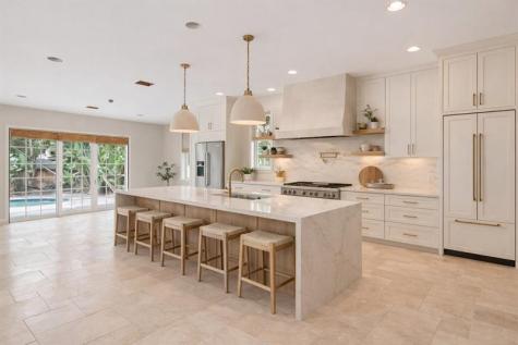 509 NE 13 Avenue Fort Lauderdale FL 33301