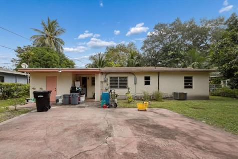 13370 NE 5th Avenue North Miami FL 33161