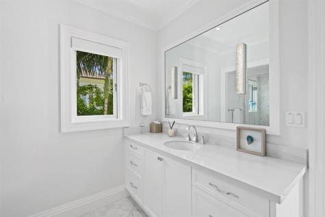 150 Kings Road Palm Beach FL 33480