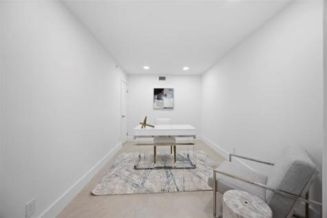 7571 Estrella Circle Boca Raton FL 33433