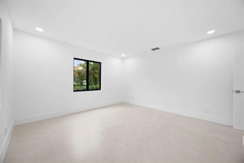 7571 Estrella Circle Boca Raton FL 33433