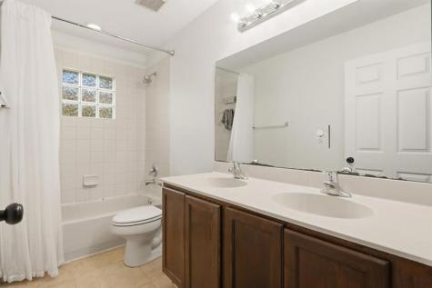 1085 Center Stone Lane Riviera Beach FL 33404