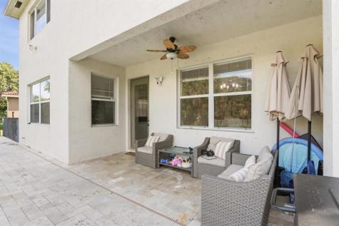 1085 Center Stone Lane Riviera Beach FL 33404