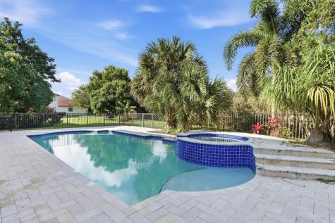 1085 Center Stone Lane Riviera Beach FL 33404