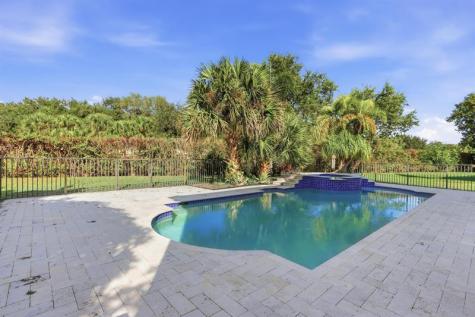 1085 Center Stone Lane Riviera Beach FL 33404