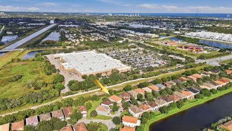 1085 Center Stone Lane Riviera Beach FL 33404